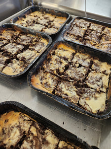 Keto Gluten-Free Cheesecake Brownies (9)